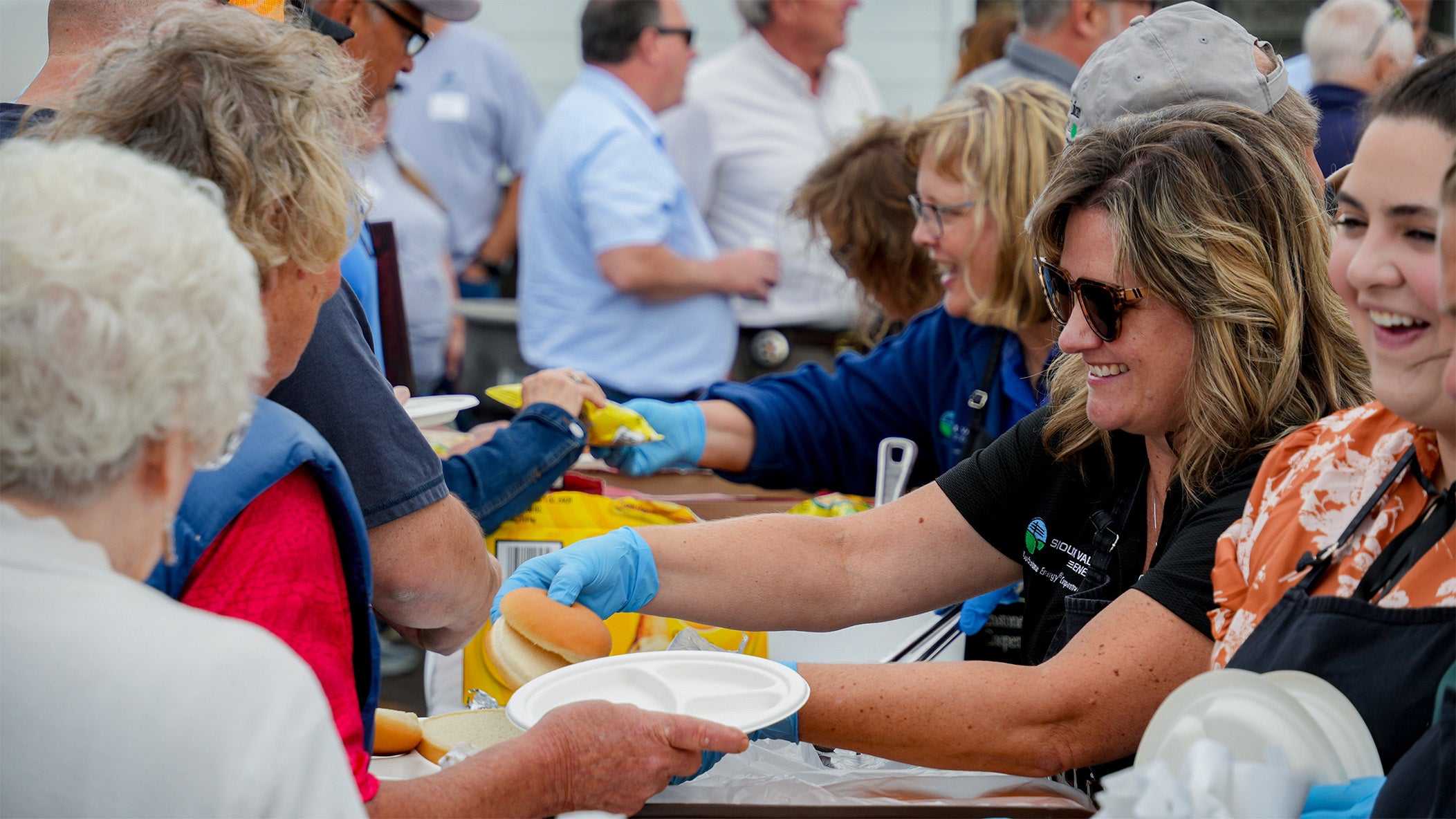 Cooperatives Serving Food To Community