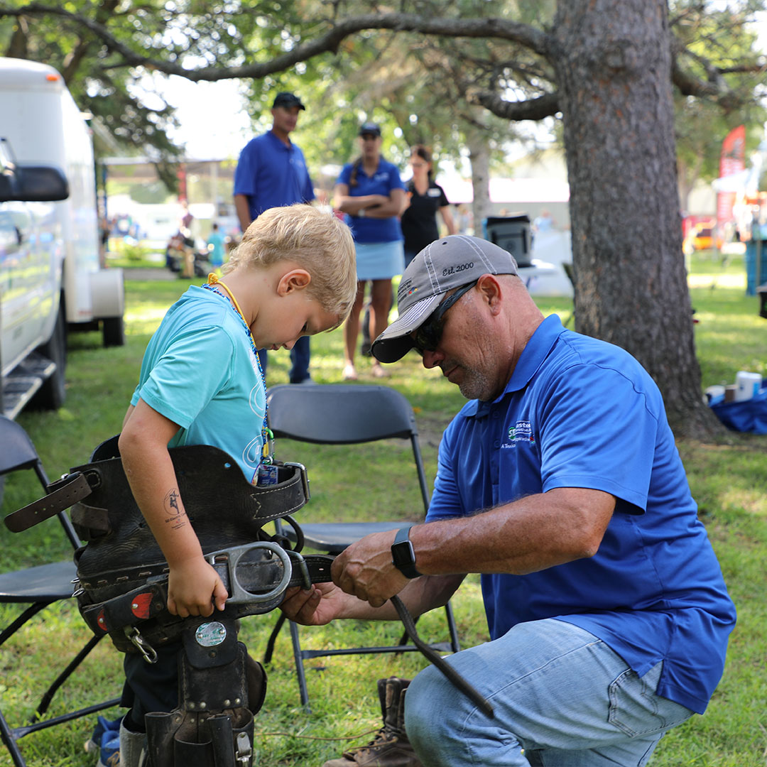 Southeastern Employee with Kid